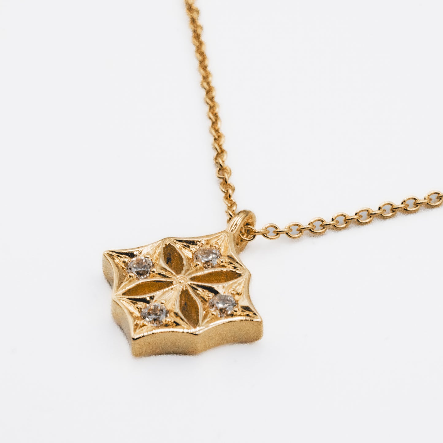 AURA Necklace - K18YG