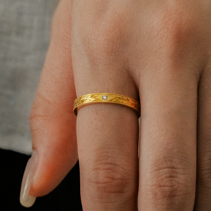 VITA Classico/Diamond | K18YG/WG | 約3.0mm幅
